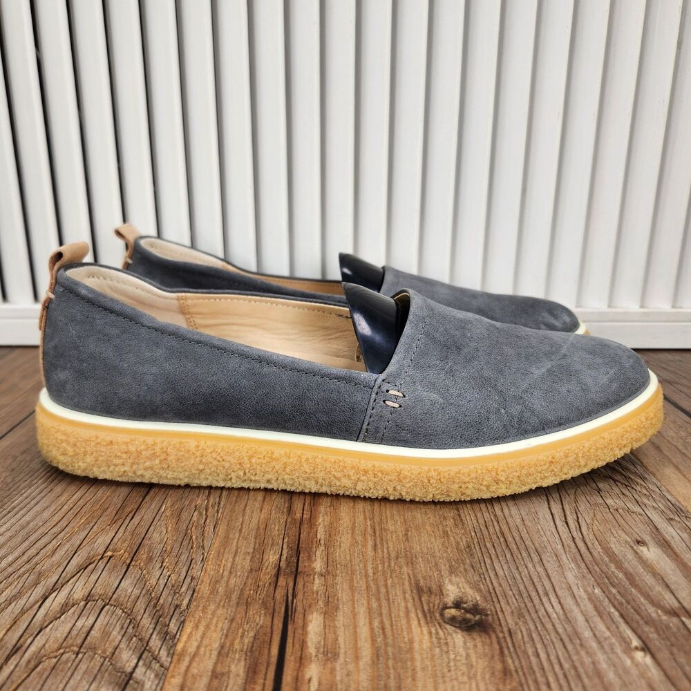 ECCO Crepetray Slip On Loafers Womes Sz 9 Gray Suede Casual Comfort Flats Shoes